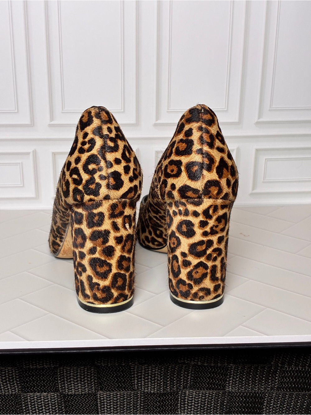 White House Black Market Leopard Print Pointed Toe Pumps - Brown/Black - Picture 2 of 5
